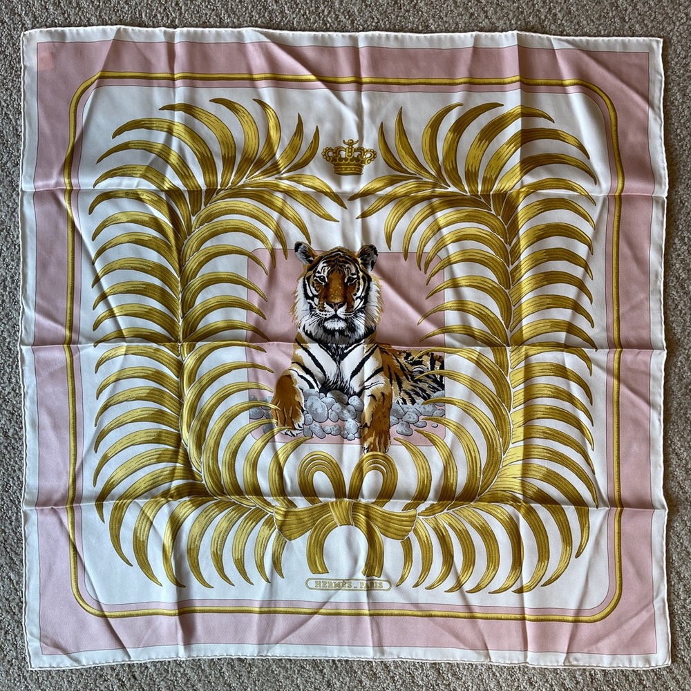 Hermes Royal Tiger RARE Silk Scarf 70 cm Pale Pink White Gold New W/ Tags & Box